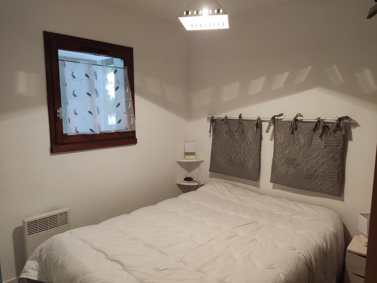 Appartement Au Calme Avec Piscine Et Parking Dans Residence Securisee Сен-Жан-де-Мон Екстериор снимка