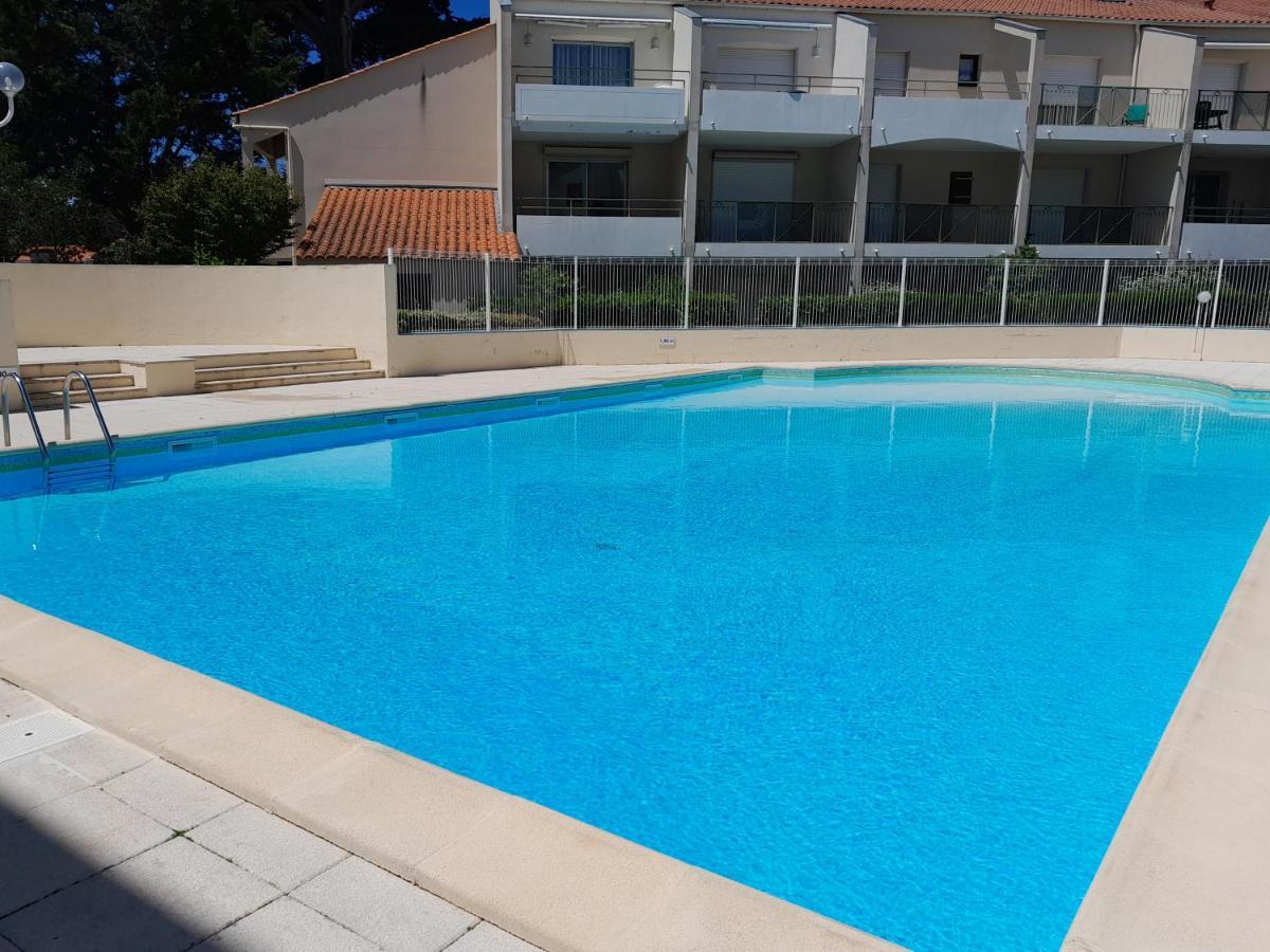 Appartement Au Calme Avec Piscine Et Parking Dans Residence Securisee Сен-Жан-де-Мон Екстериор снимка