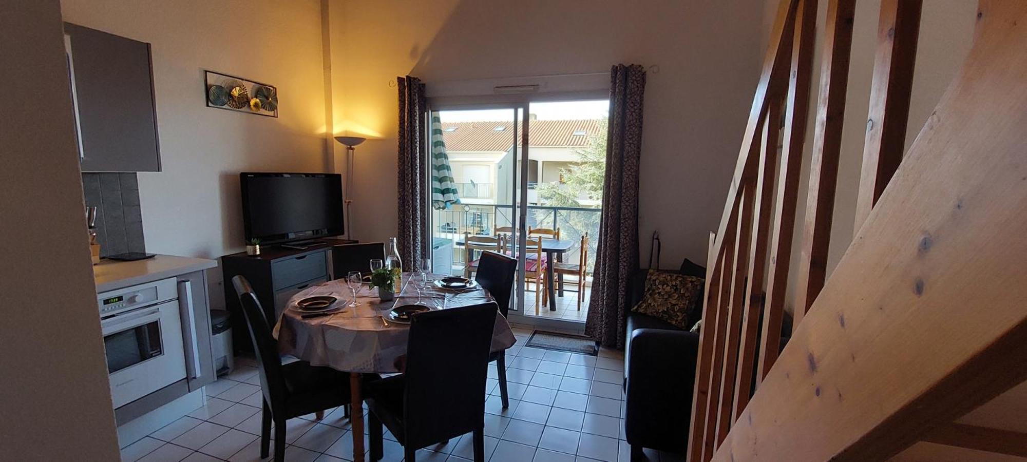Appartement Au Calme Avec Piscine Et Parking Dans Residence Securisee Сен-Жан-де-Мон Екстериор снимка